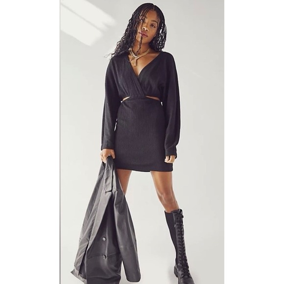 Free People Dresses & Skirts - Free People FP Beach Black Cut-Out Mini Dress V-Neck Long Sleeve Medium